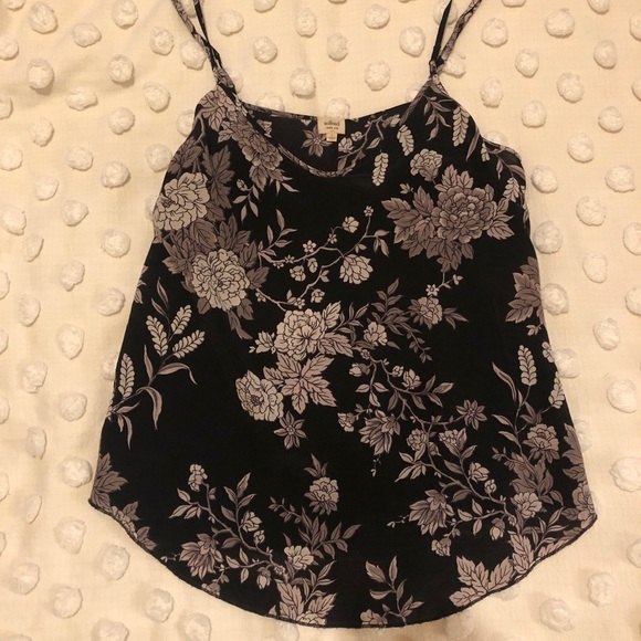Aritzia Wilfred Silk Tank - Picture 1 of 1